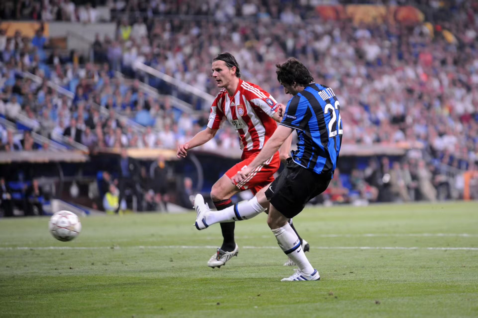 熊猫体育-国际米兰憾负热那亚，遭遇联赛连败，困境难解