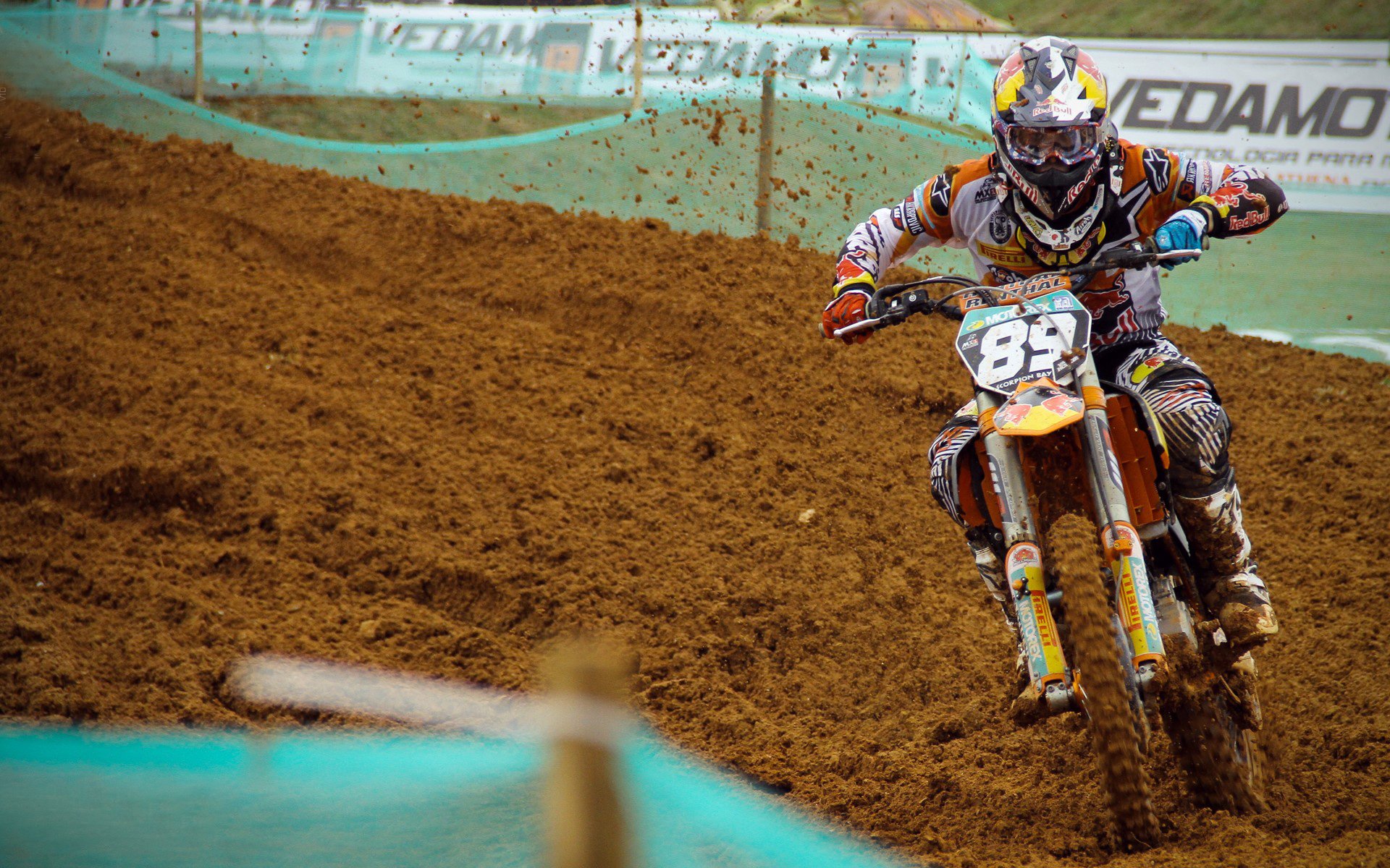 太阳陨落山西！布克狂轰40+10，个人能力极致绽放