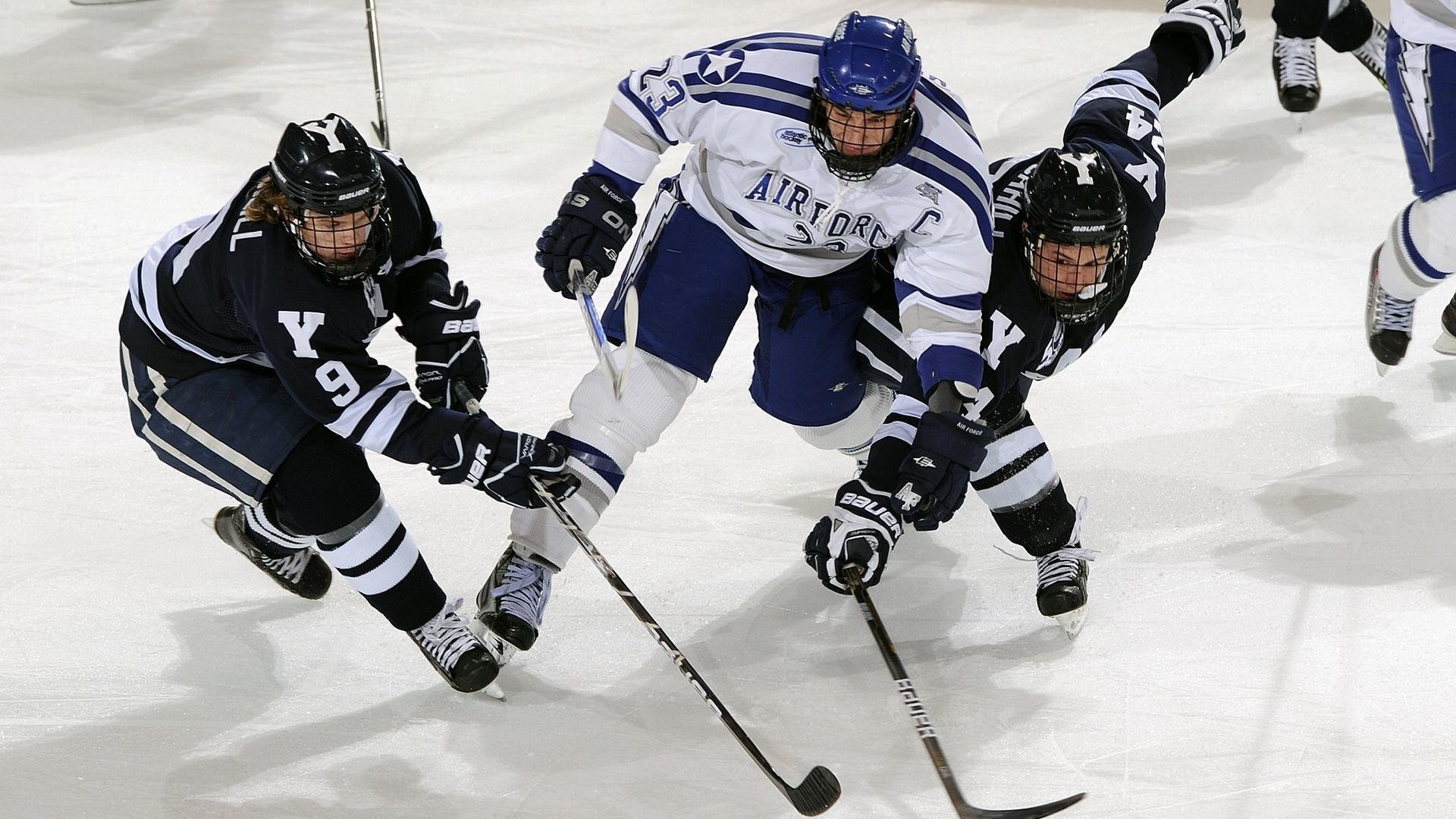 伊布式爆发，哥伦比亚锋线如何粉碎皇家社会体系