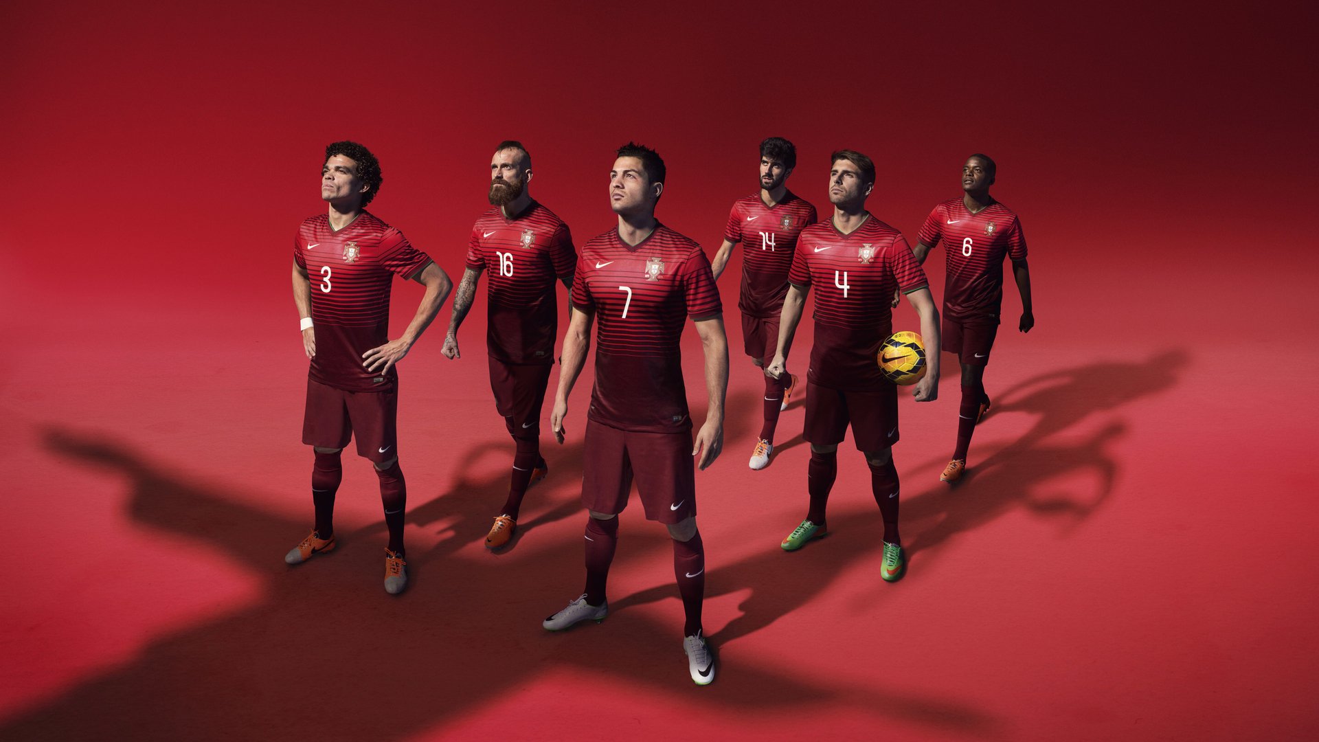 赛道上的绝对主宰，周冠宇统治全场，雷诺险胜哈斯背后的战术博弈